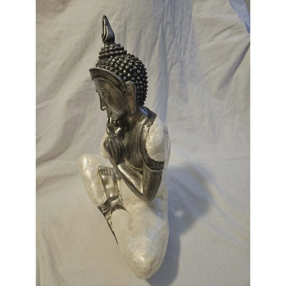 Thai-Style Praying Buddha Statue – Serene‎ Seated Meditation Figure (Resin)